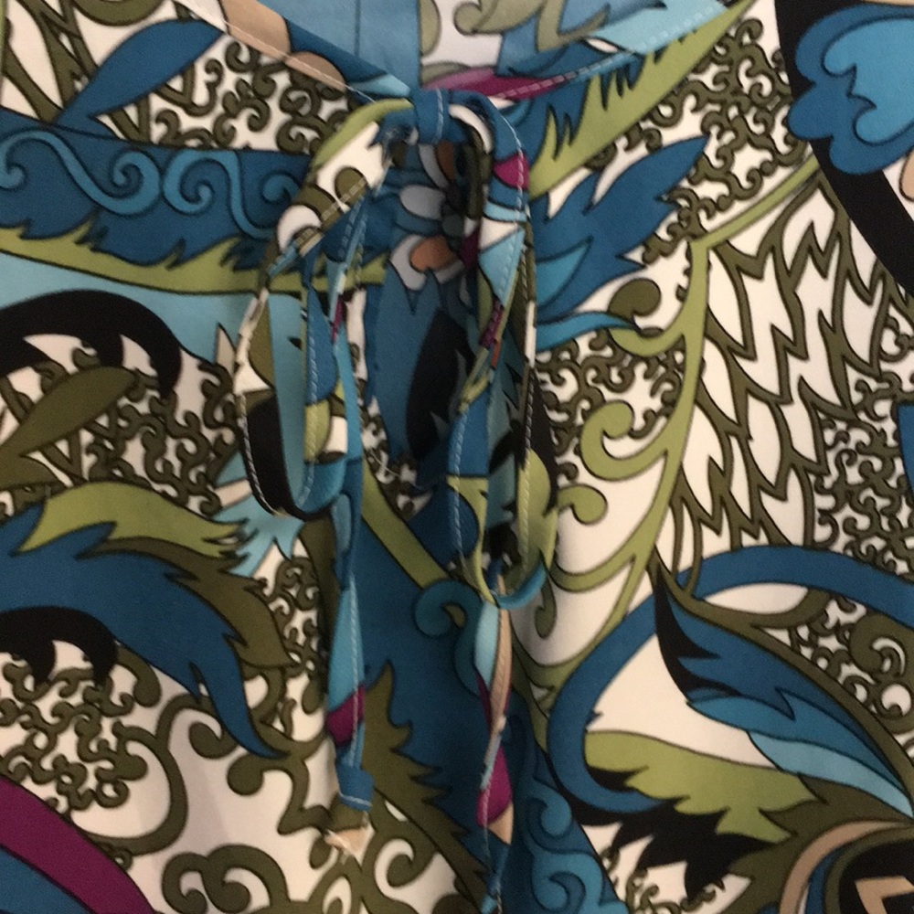Tunic - Picture 3 of 3